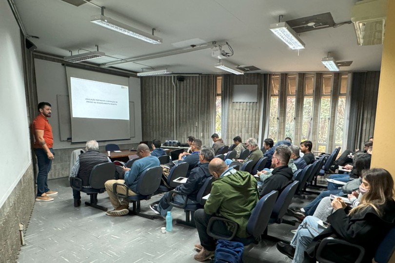 Treinamento Presencial em sala de aula
